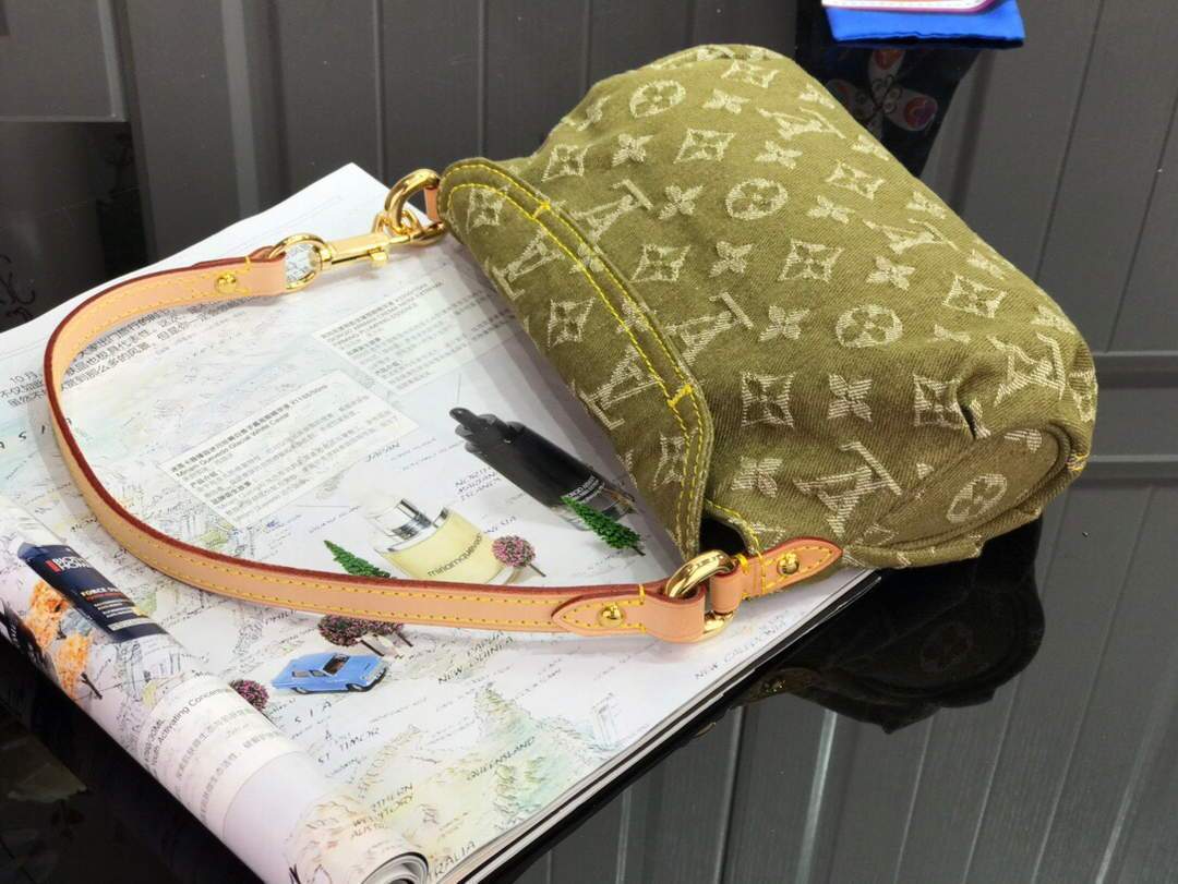 LV M95050 Louis Vuitton Monogram Denim Shoulder Bag Green