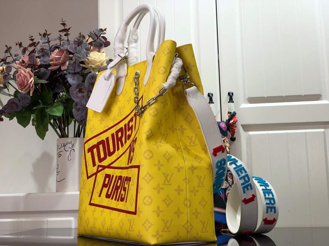 LV M46112 Louis Vuitton Carry It Bag 32cm Monogram Canvas Spring/Summer 2021 Collection Yellow