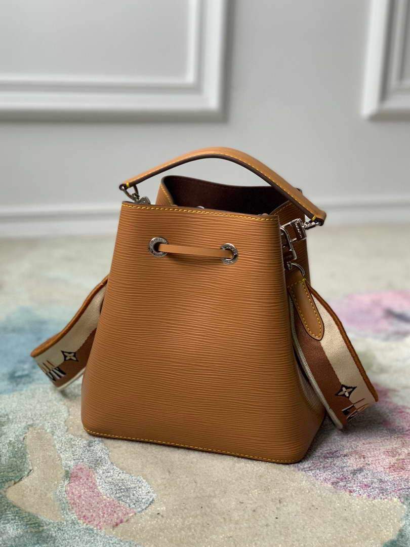LV M57706 Louis Vuitton N��oNo�� BB Bucket Bag M57693 M57691 Honey Gold
