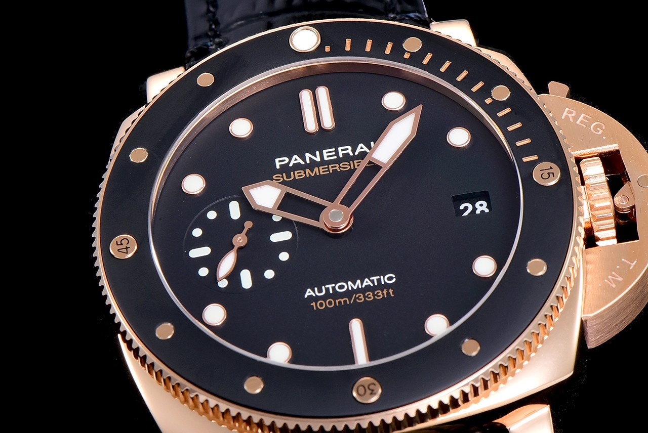 Panerai SUBMERSIBLE sneaker series PAM00974 watch