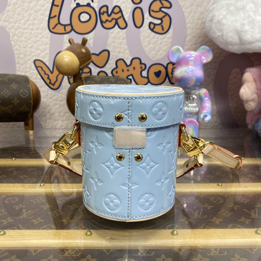 LV M24099 Louis Vuitton Astor Monogram Vernis Bag Blue