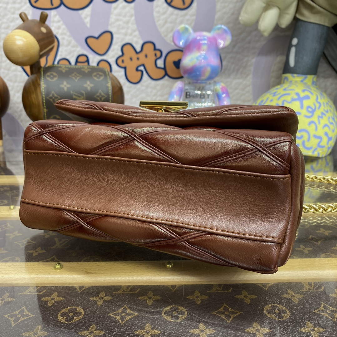LV M23601 Louis Vuitton GO-14 MM Bag Smoked Tan