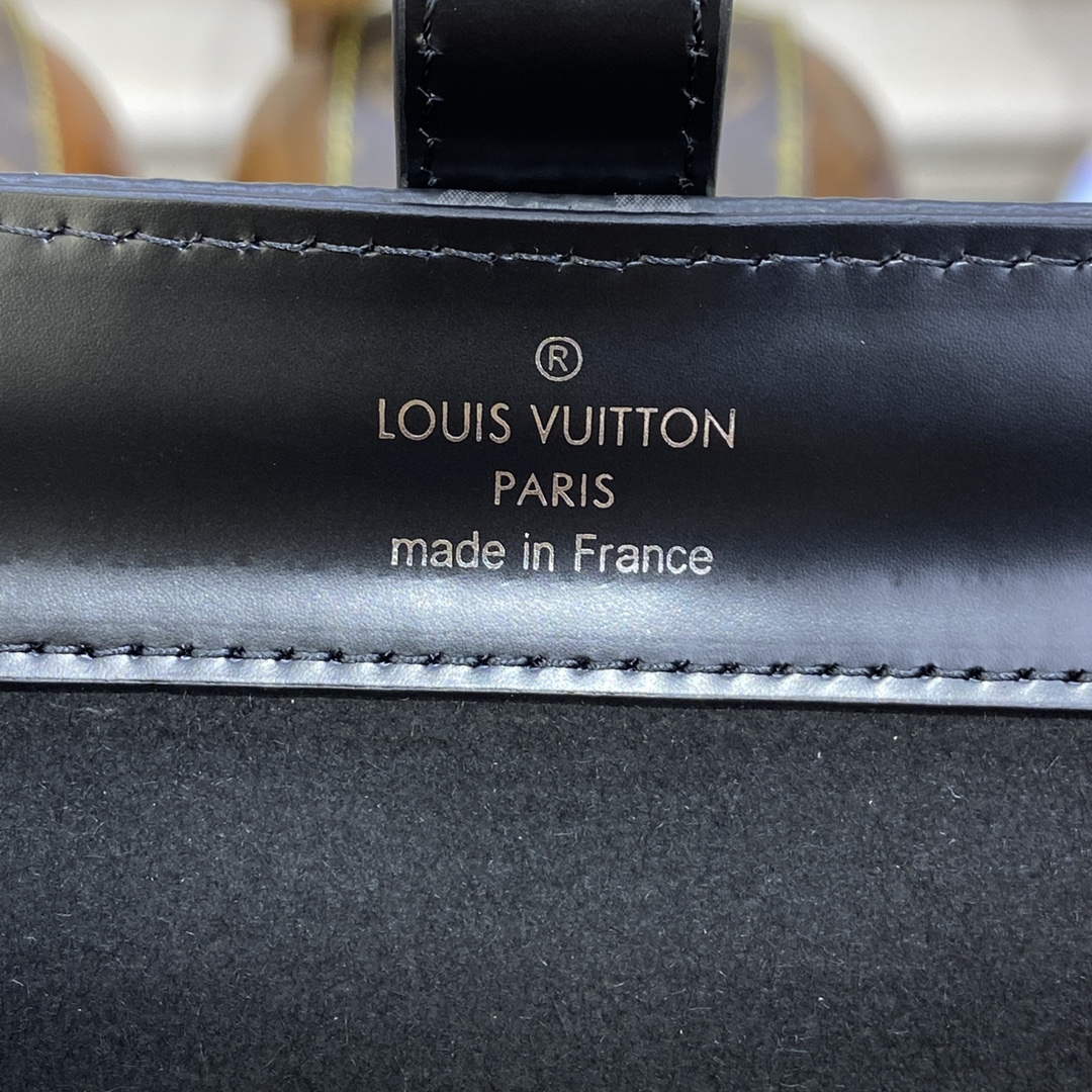 LV M43385 Louis Vuitton 3 Watch Case Monogram Eclipse