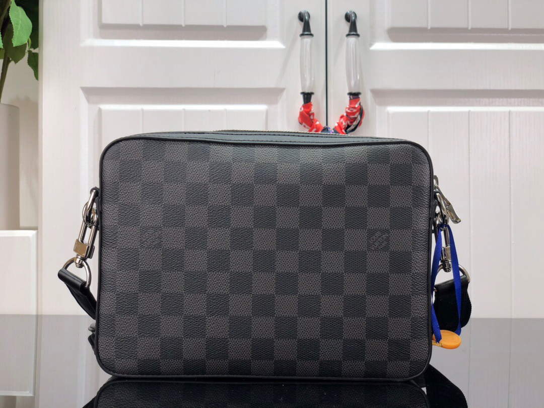 LV N58040 Louis Vuitton Trio Messenger Bag Black