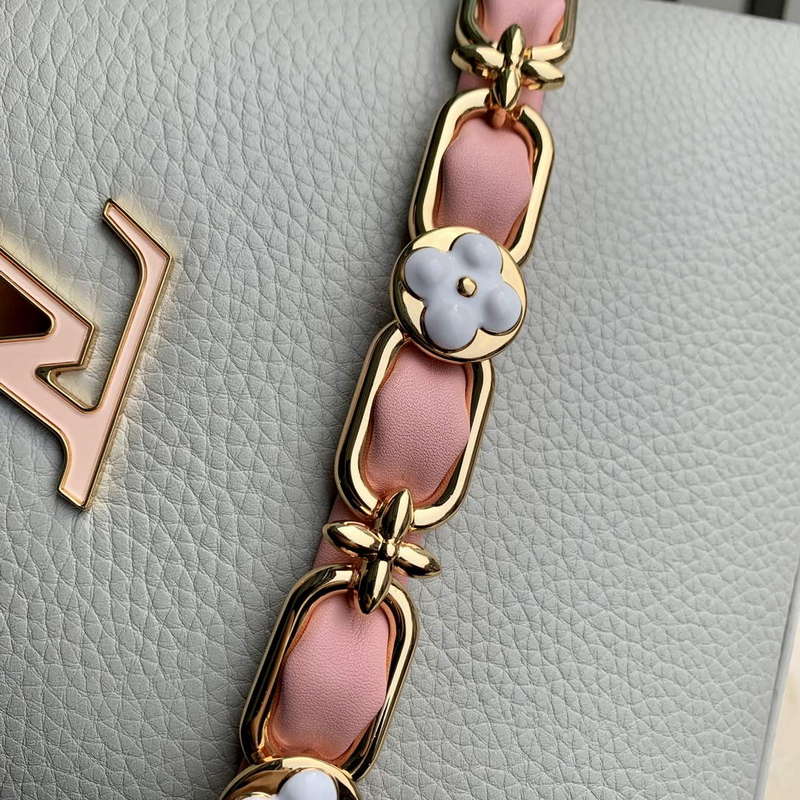 LV M23280 Louis Vuitton Capucines MM Handbag Ice Grey