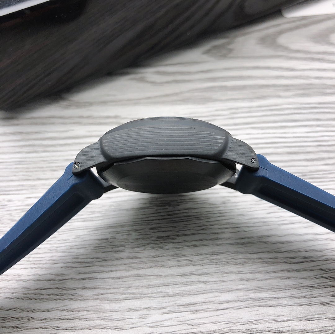 Panerai PANERAI LUMINOR series PAM