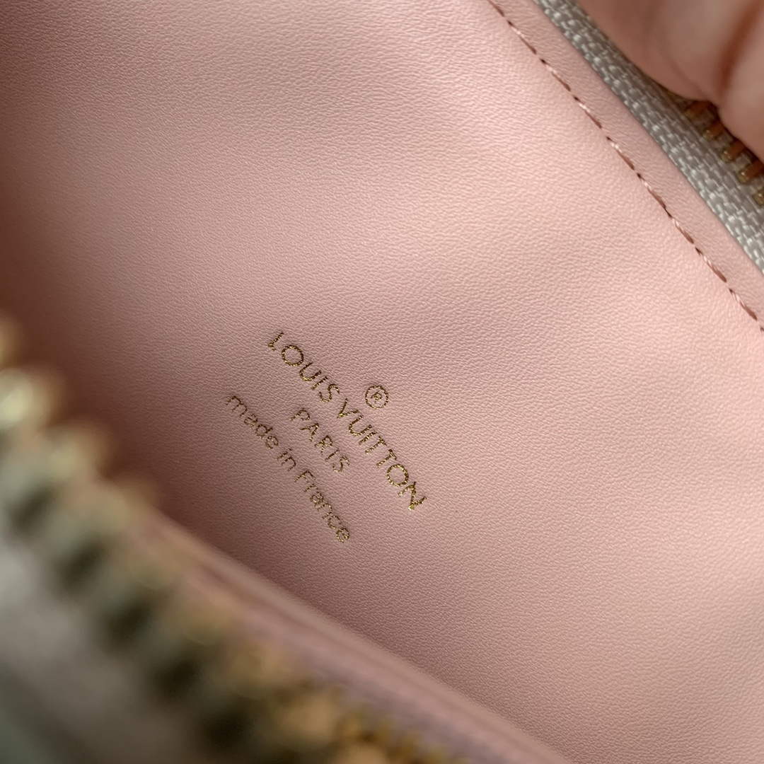 LV M22954 Louis Vuitton Coussin BB Handbag Beige
