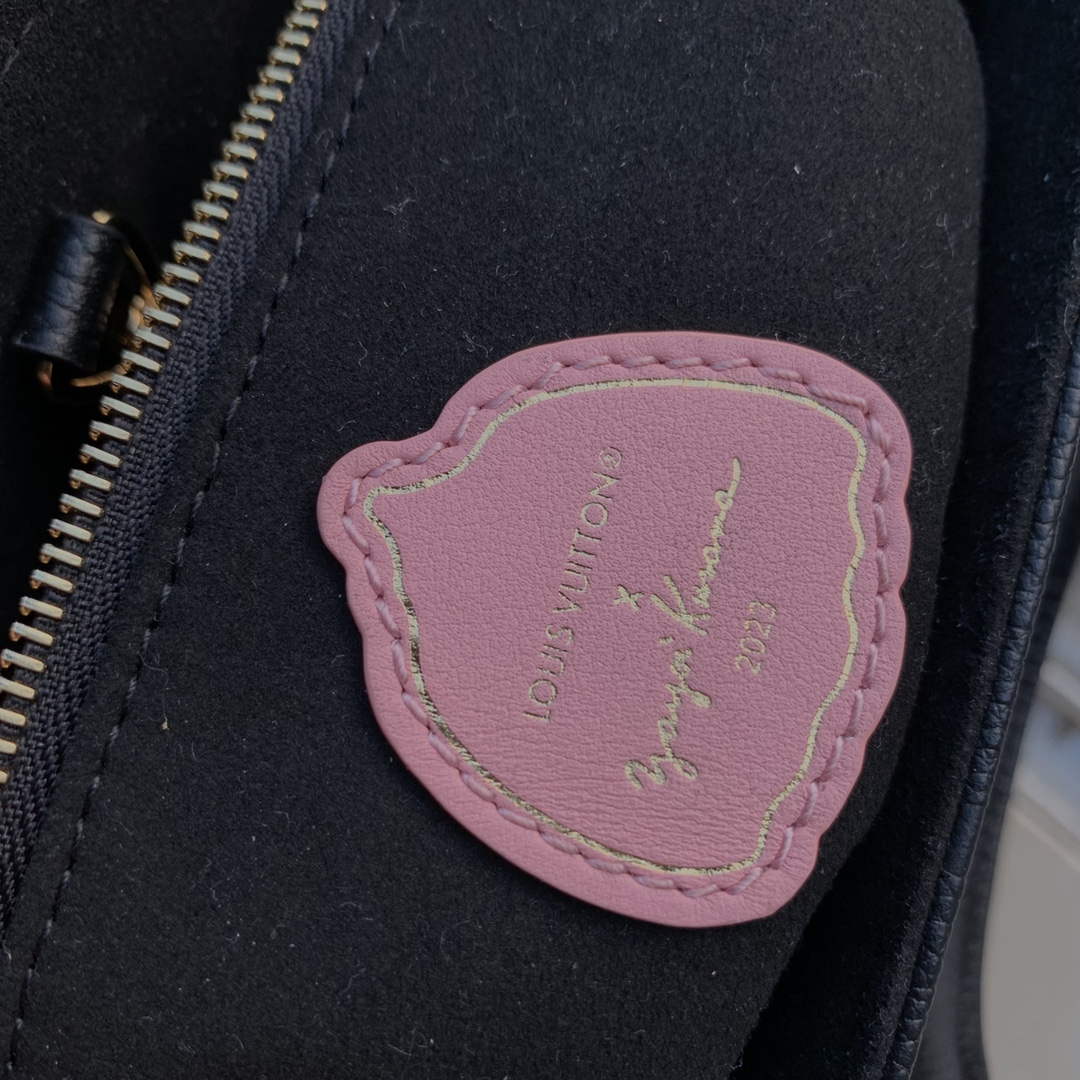 LV M21732 Louis Vuitton LV x YK OnTheGo PM Bag Black