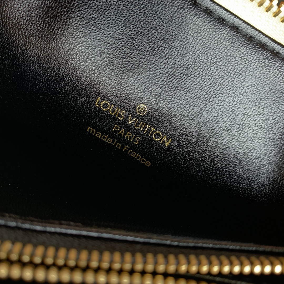 LV M57790 Louis Vuitton Coussin PM Handbag Yellow