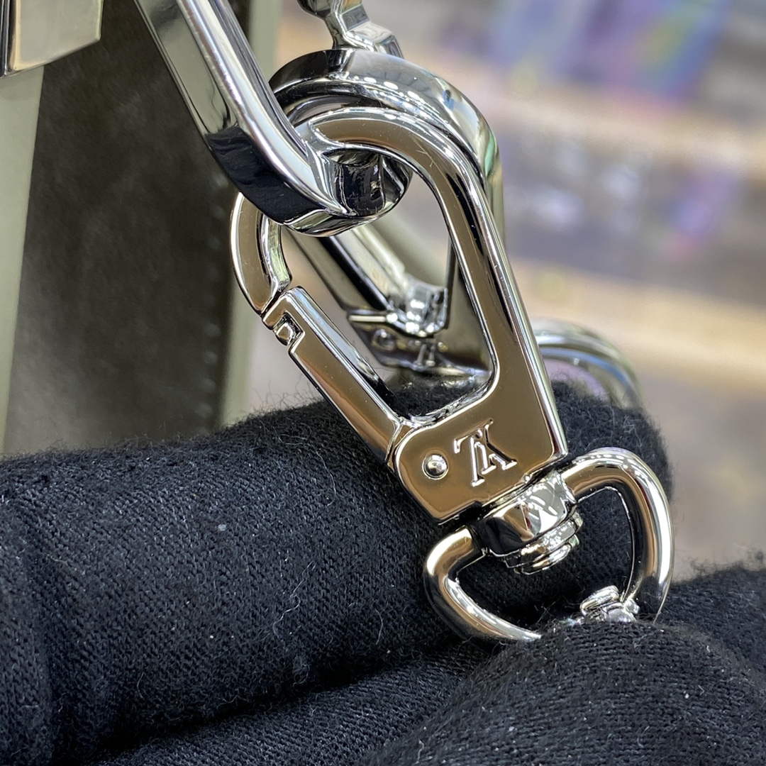 LV M21740 Louis Vuitton Mini Dauphine Bag Light gold