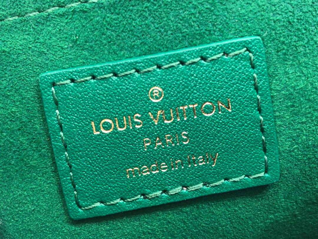 LV M58664 Louis Vuitton New Wave Chain Bag Emerald Green M58552 M58549 M58553 M58550