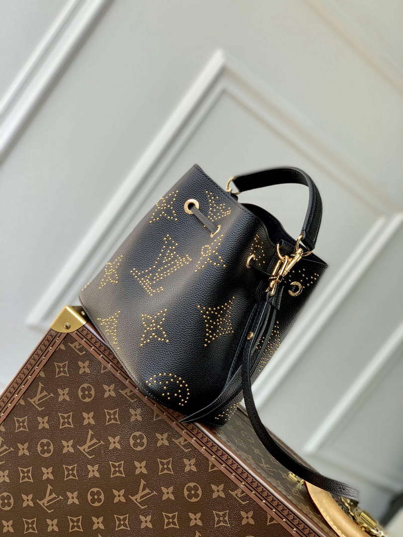 LV M46734 Louis Vuitton N��ono�� BB Bucket Bag Black