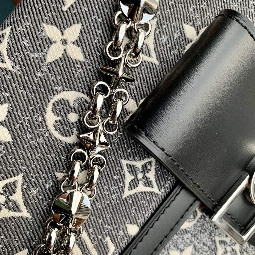LV M21458 Louis Vuitton Dauphine MM Bag Grey