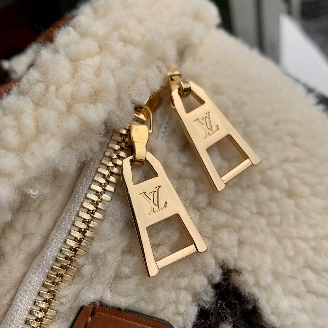 Louis Vuitton LV M23715 Bumbag Cream/Brown