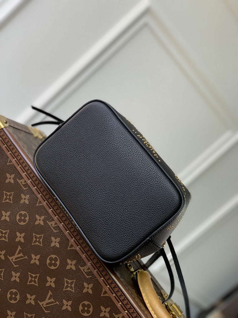 LV M46734 Louis Vuitton N��ono�� BB Bucket Bag Black