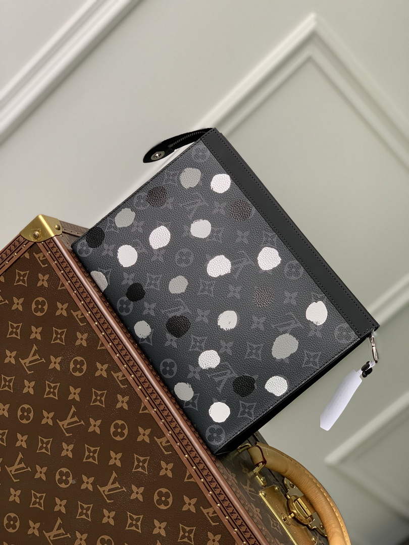 LV M81934 Louis Vuitton LV x YK Pochette Voyage Bag
