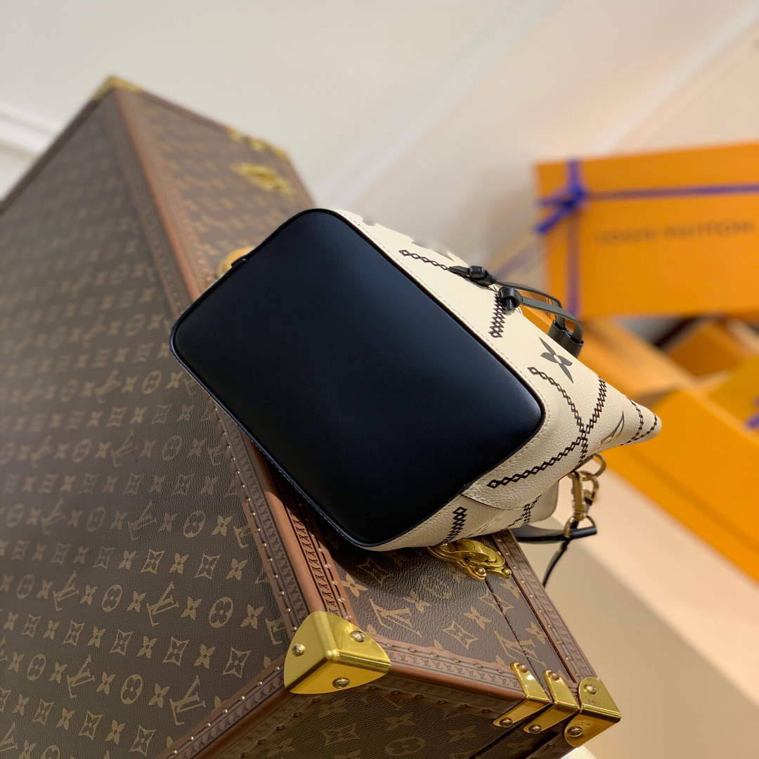 LV M46023 Louis Vuitton NONO BB Bucket Bag Beige