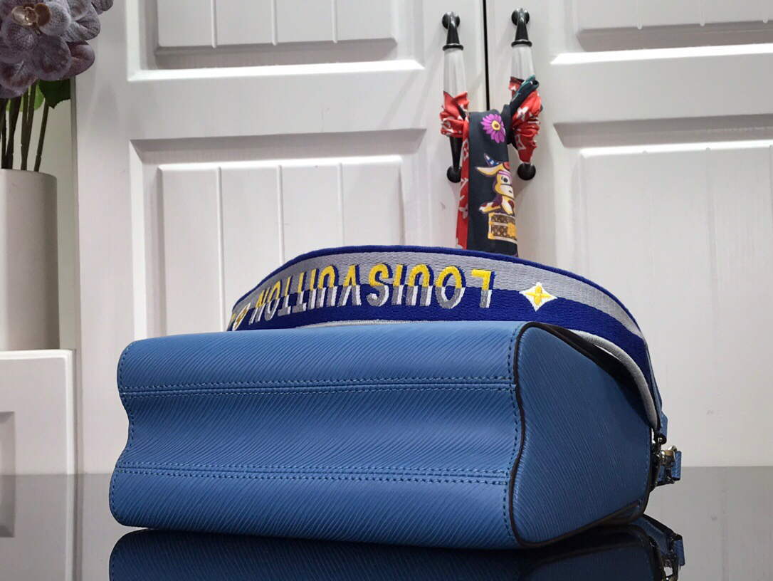 LV M57505 Louis Vuitton Twist MM Epi Grained Cowhide Leather