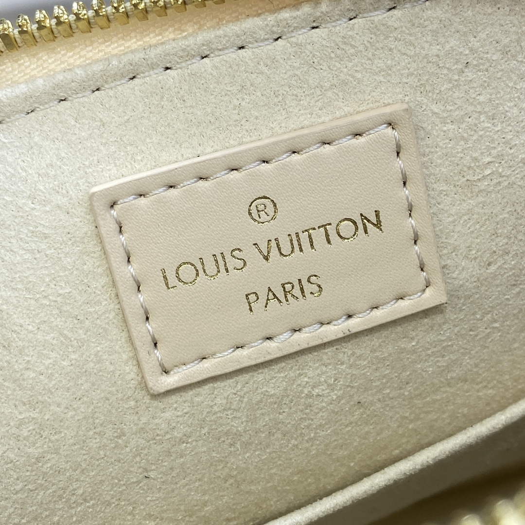 LV M22878 Louis Vuitton Alma BB Handbag White
