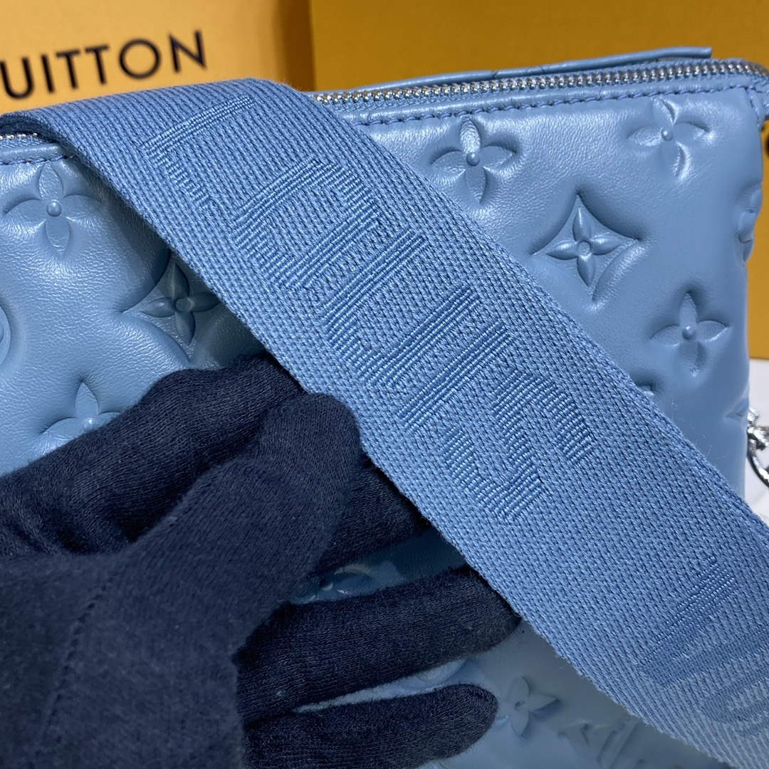 LV M21197 Louis Vuitton Coussin PM Bag haze blue