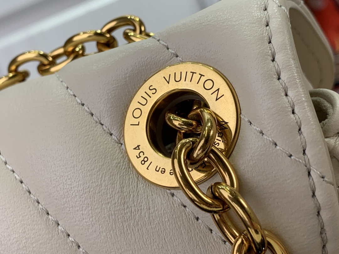 LV M20687 Louis Vuitton New Wave Multi-Pochette Leather M20838 White