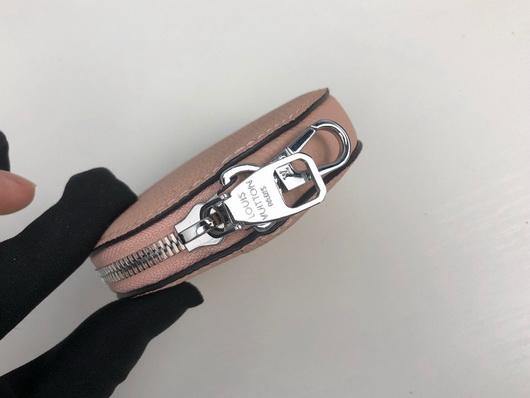 LV M57068 Louis Vuitton M57070 Bella Mahina M57201 Crossbody Magnolia Pink