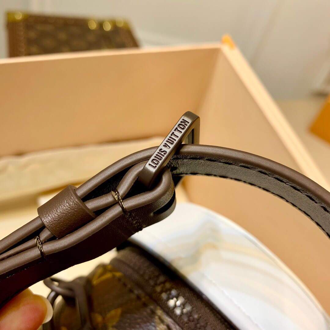 LV M80812 Louis Vuitton Coffee Cup Bag Blue