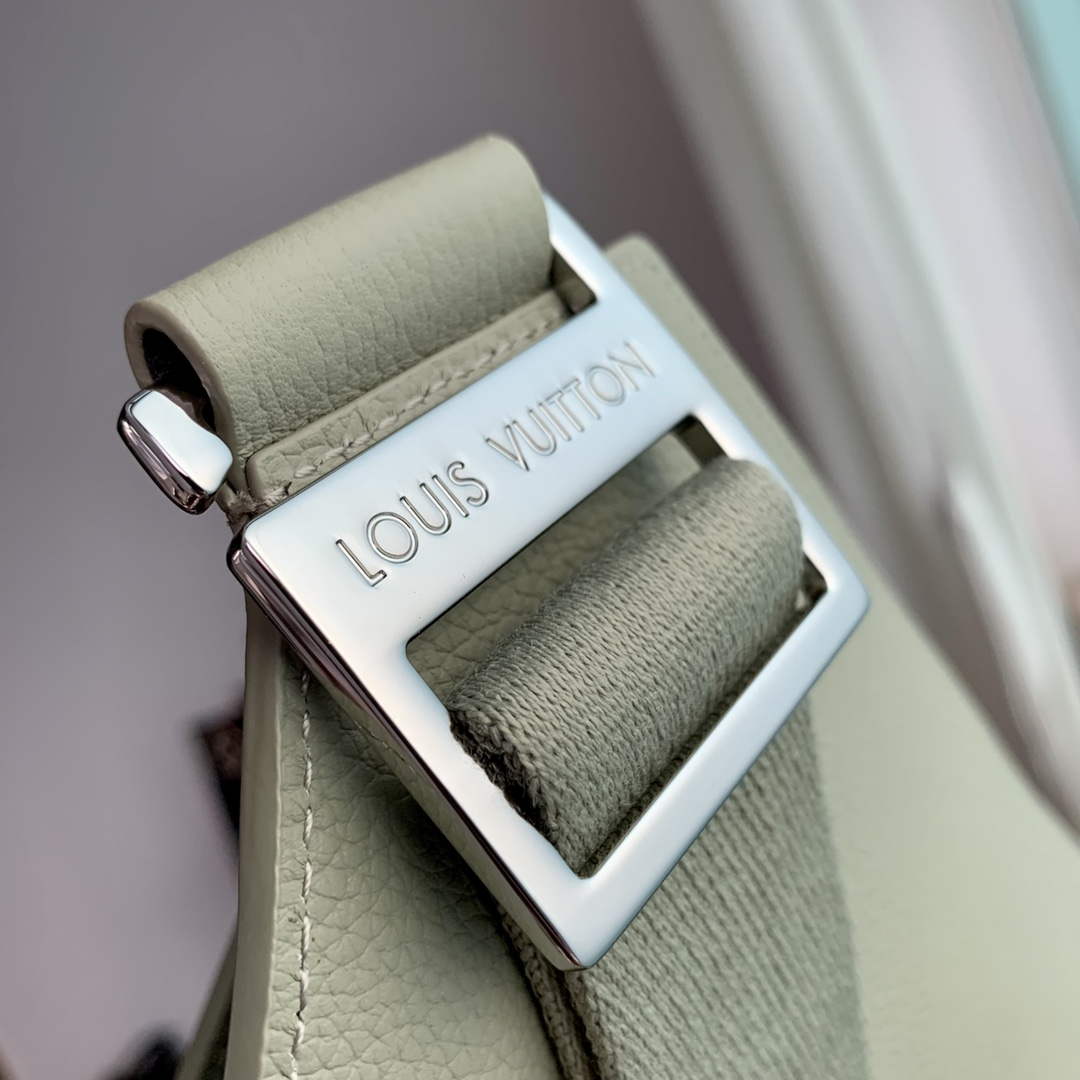 LV M22665 Louis Vuitton Takeoff Slingbag Gray