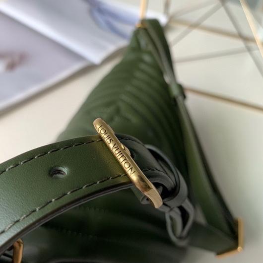 LV M53861 Louis Vuitton New Wave Leather Bumbag M55528 Green