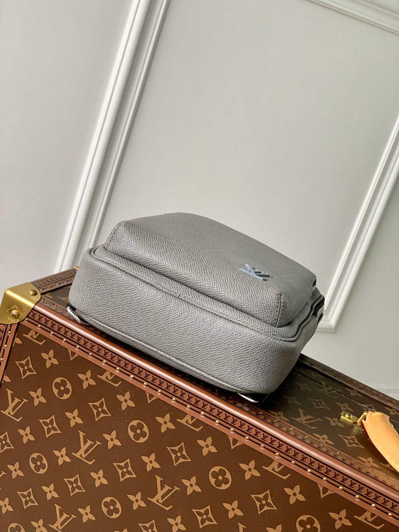 LV M30859 Louis Vuitton Avenue Sling Bag Glacier