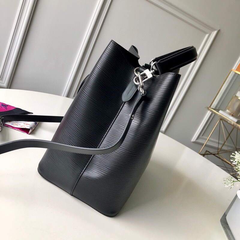 LV M54366 Louis Vuitton NONO MM Epi Bag Black