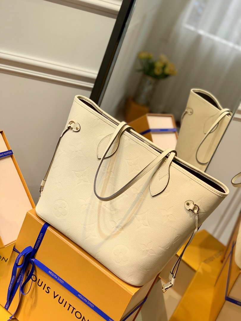 LV M45684 Louis Vuitton Neverfull MM M45686 Bag Embossed Cowhide Leather