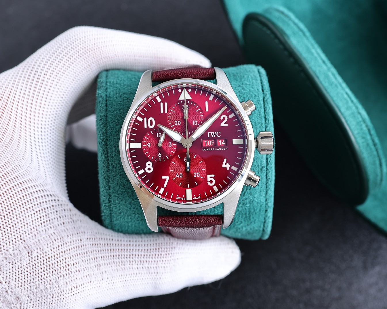 IWC Pilot Year of the Tiger Special Edition IW388107