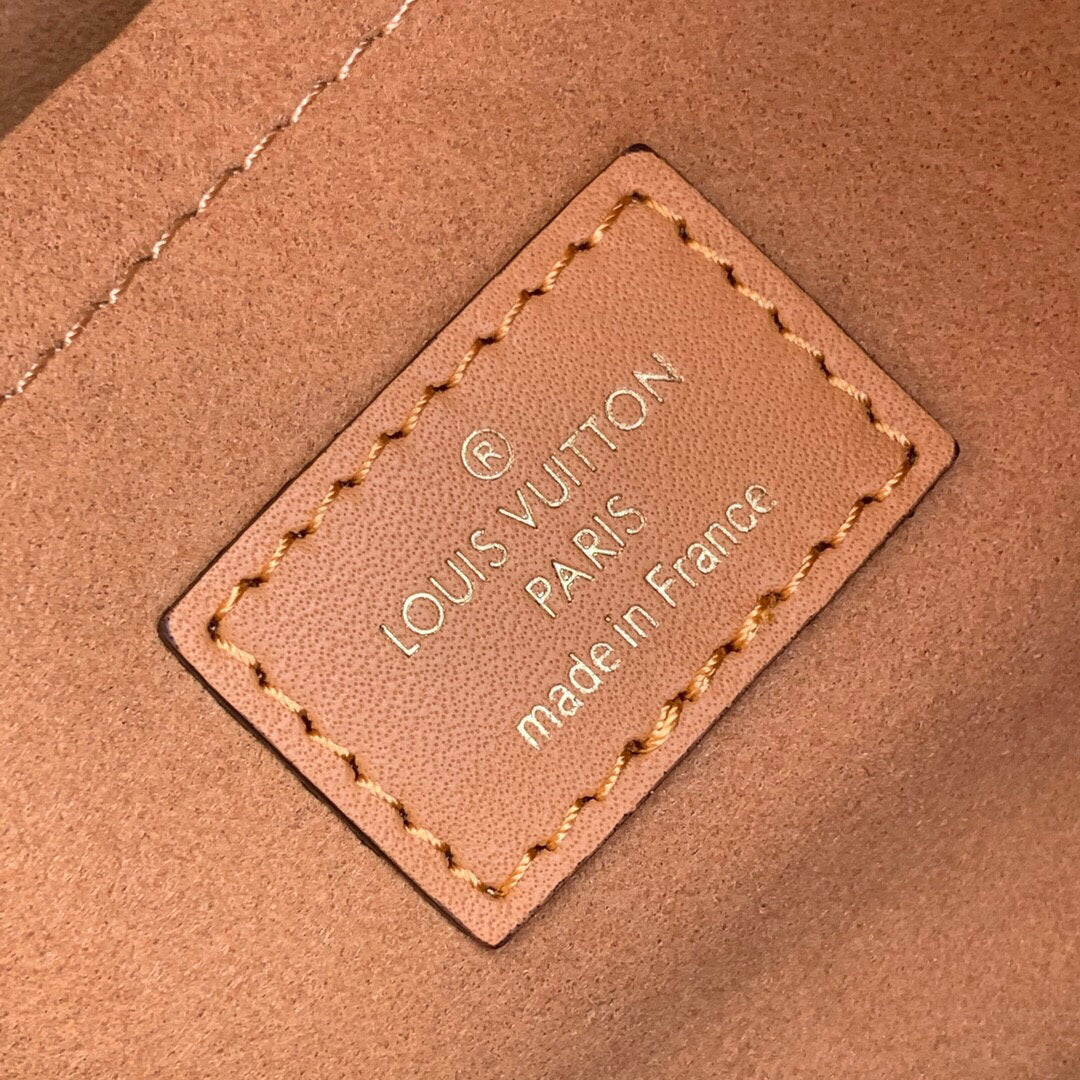 LV M59614 Louis Vuitton Onthego MM Tote Bag