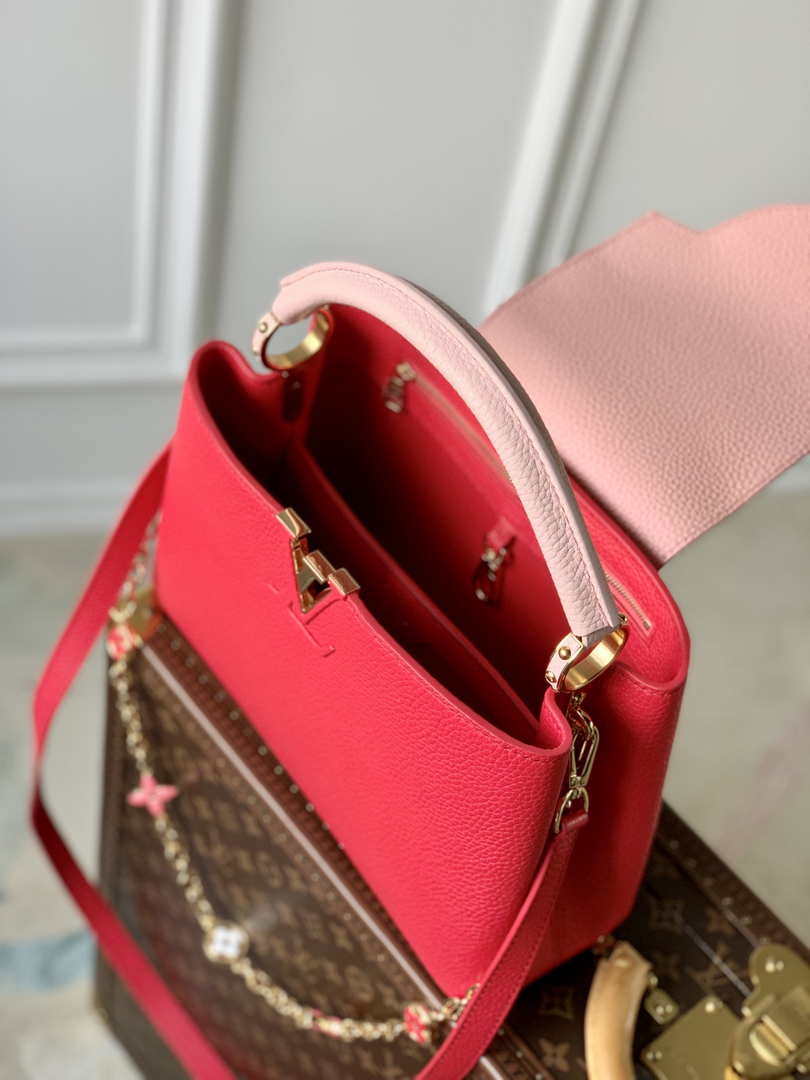 LV M20845 Louis Vuitton Capucines MM Handbag Red