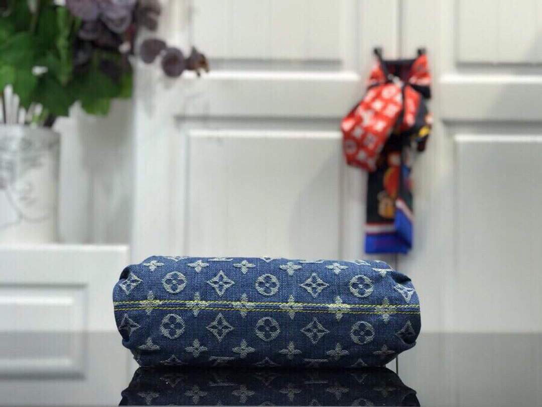 LV M95050 Louis Vuitton Monogram Denim Shoulder Bag Blue