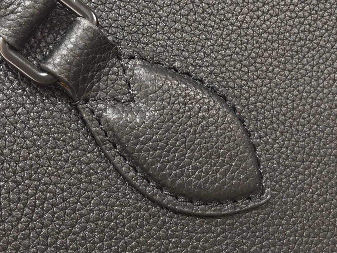 LV M55846 Louis Vuitton Lockme Tote MM Leathers M55818 Bag Black