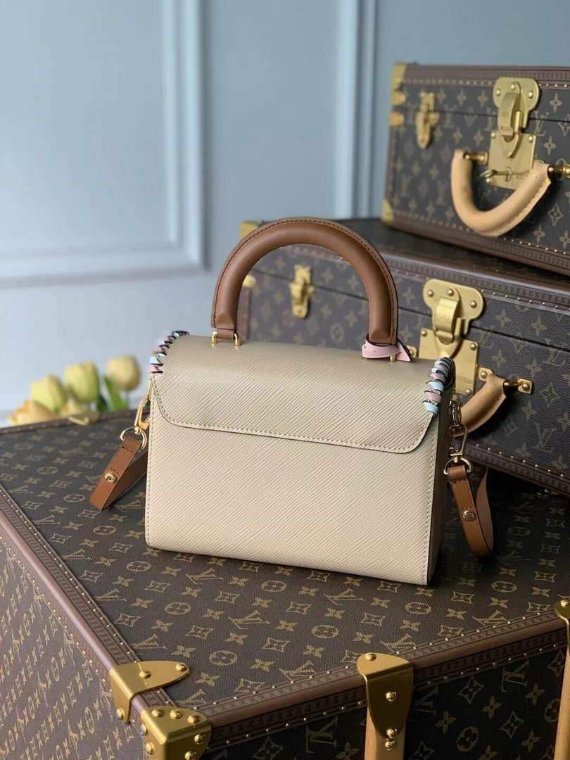 LV M50283 Louis Vuitton Twist MM Bag Apricot