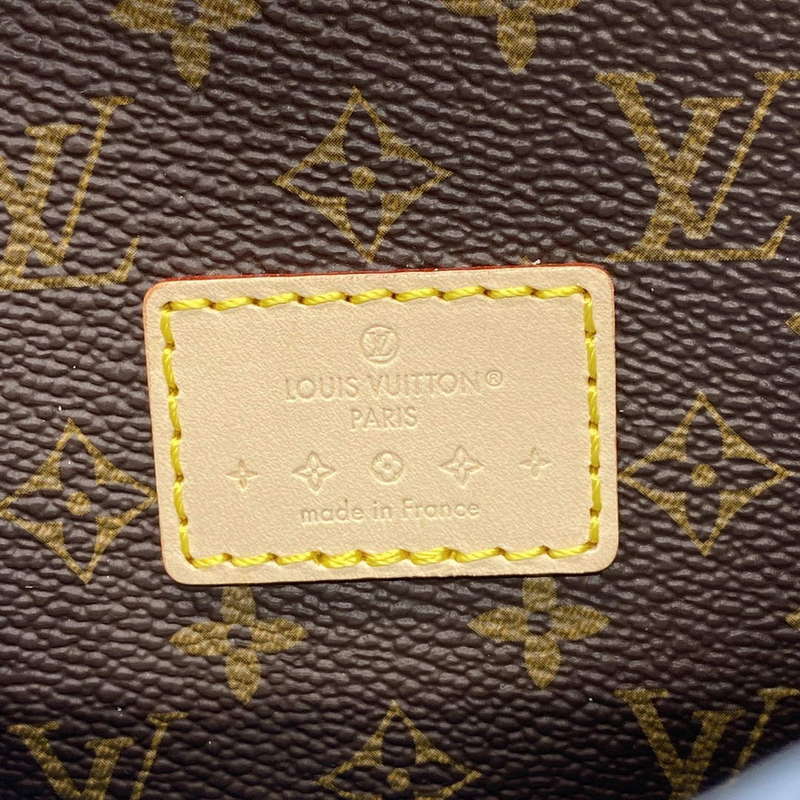 LV M24021 Louis Vuitton Croissant PM Bag Sky Blue