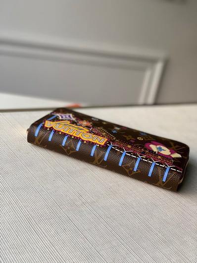 LV N69750 Louis Vuitton Zippy Wallet Brown