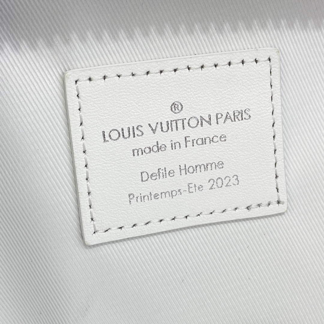 LV M21833 Louis Vuitton Handle Soft Trunk Bag Optic White