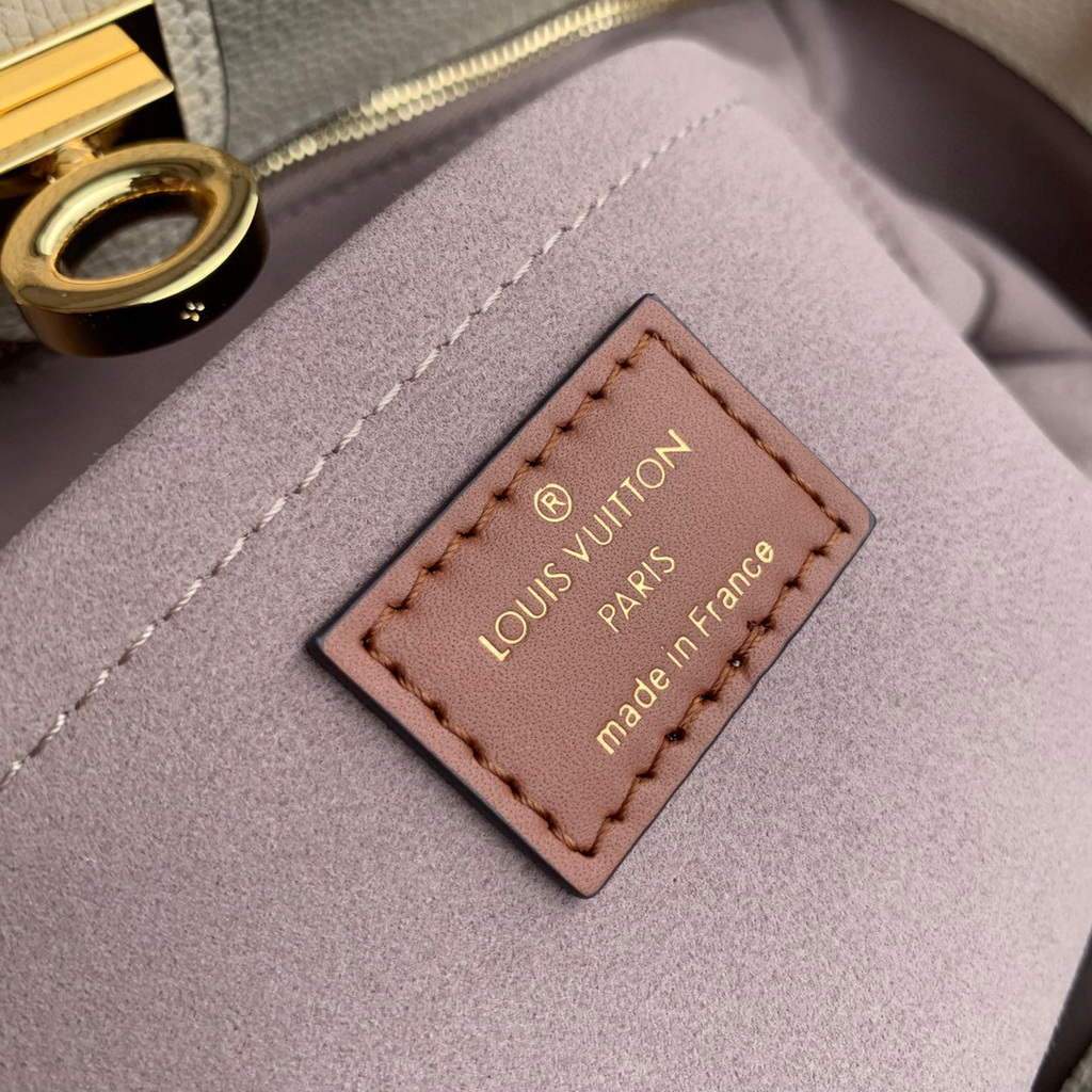 Louis Vuitton M53825 LV M53823 on My Side MM High end Leathers M55302 Bag Orange
