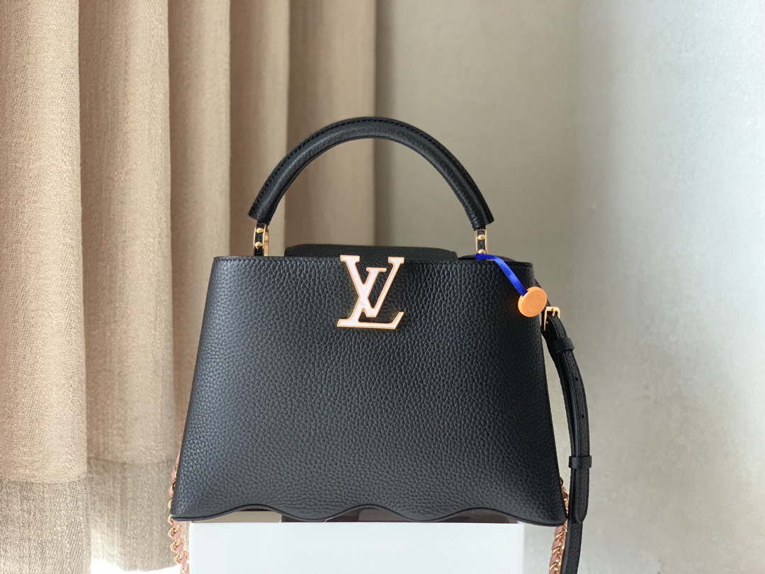 LV M22121 Louis Vuitton Capucines BB Handbag Black