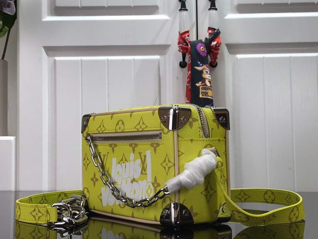 LV M80159 Louis Vuitton Mini Soft Trunk Monogram Bag Green