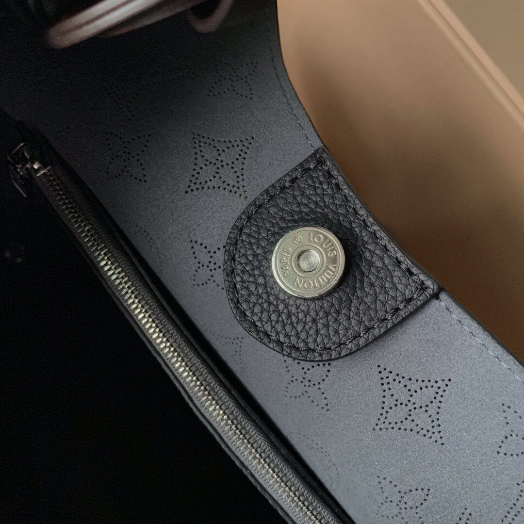 LV M52950 Louis Vuitton Carmel Mahina M53188 Bag Black