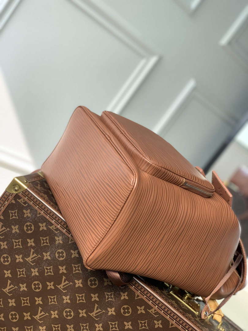 LV M23099 Louis Vuitton Montsouris Backpack Bag Cognac