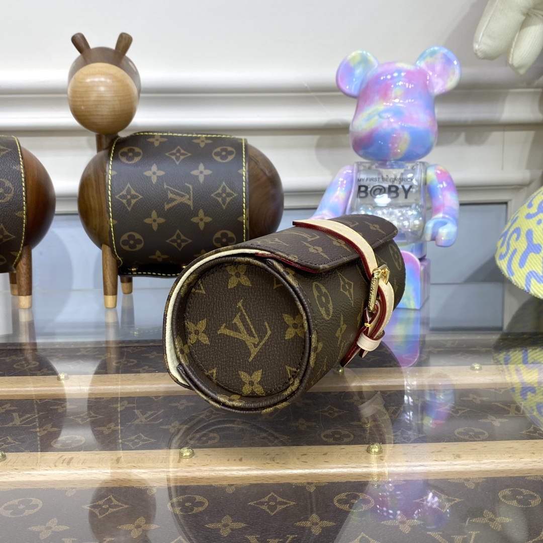 LV M47530 Louis Vuitton 3 Watch Case Monogram Canvas