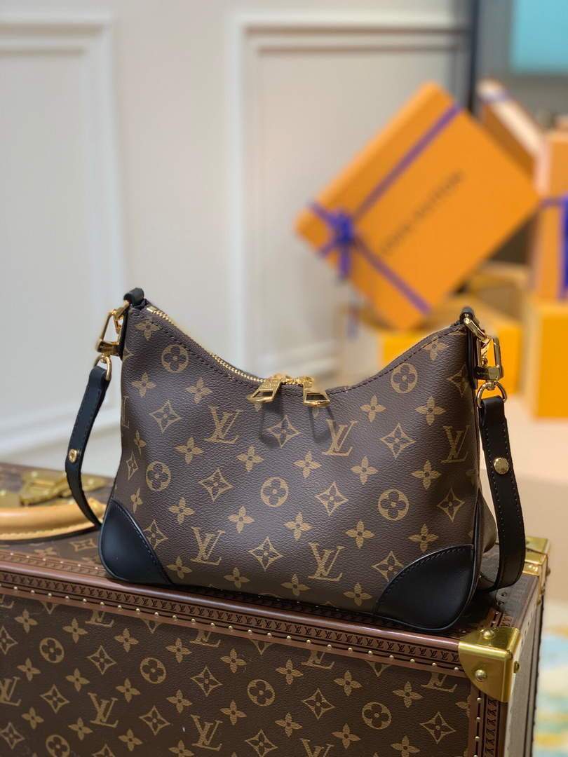 LV M45381 Louis Vuitton Odeon PM Shoulder Bag Monogram Black