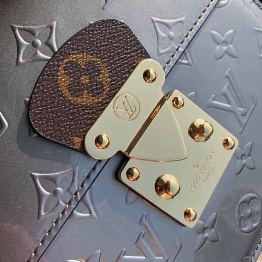 LV M90376 Louis Vuitton M90505 Spring Street Bag Silver