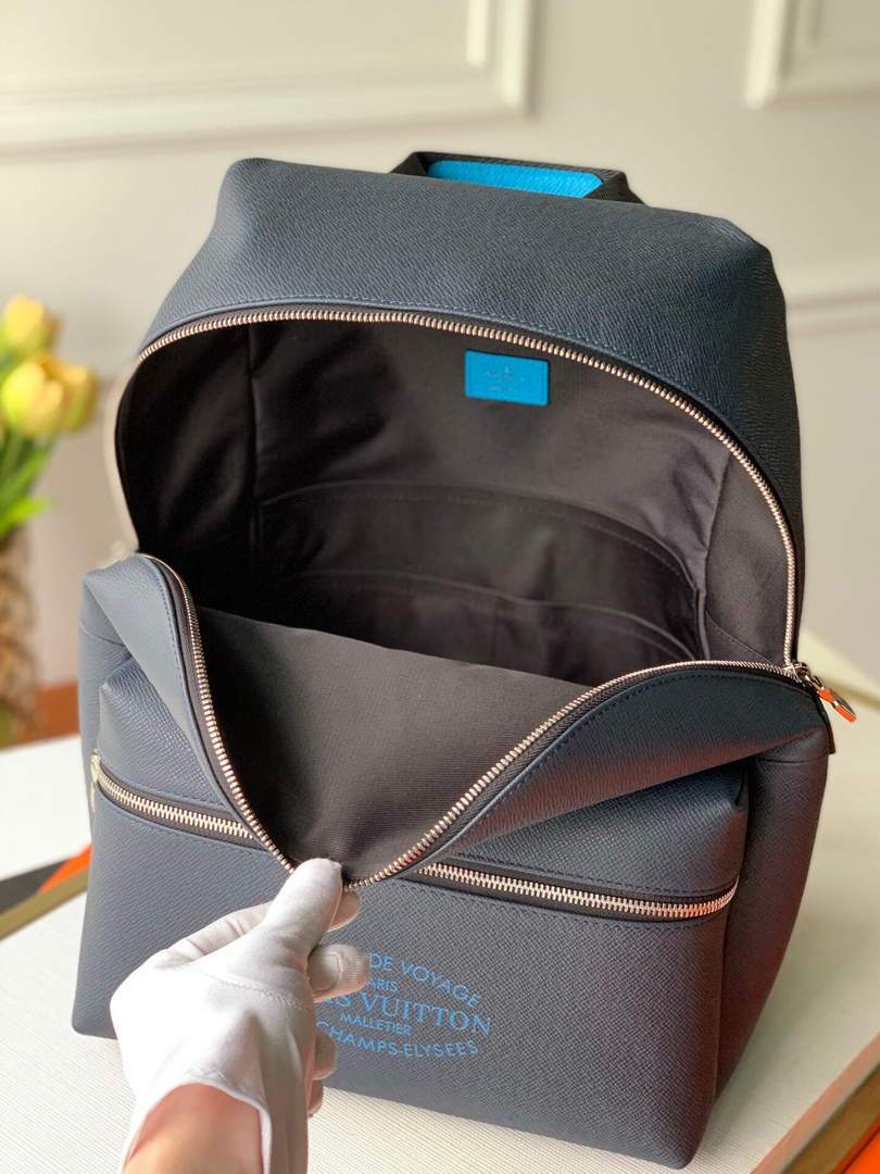 LV M30359 Louis Vuitton Discovery Backpack PM Navy Blue